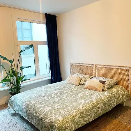 Antwerp Suites Apartment